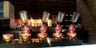 Kurashiki Coffee (????) - siphon coffee preparing